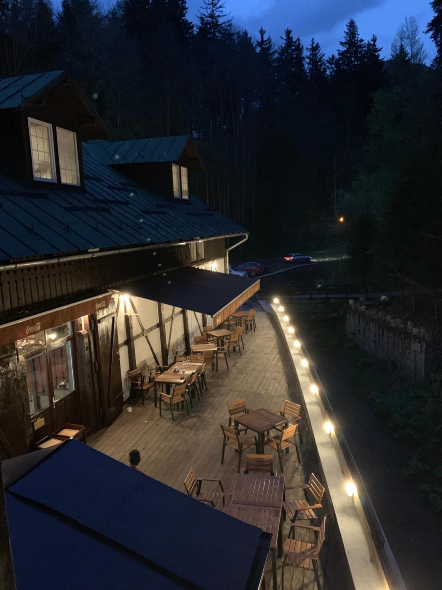 Vila De Argint Aleea Pelesului Nr 2 Sinaia Exterior foto